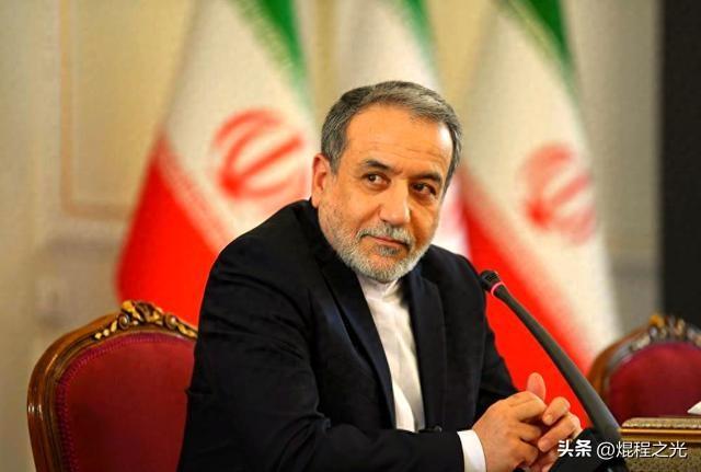 印度外长打电话问伊朗外长：战事现在咋样了

·国际榜，路透社消息，印度外交部长苏