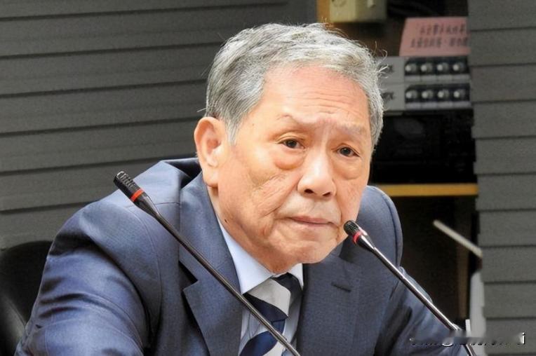台退休将军帅化民警告日本：不要招惹中国
 
　　台湾退役中将帅化民，军人出身，说