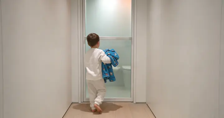 主卫淋浴房“正退出”中国家庭？醒醒！主卫没淋浴，迟早“悔青”