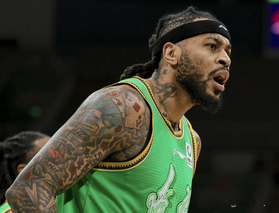 广东不该放走莫兰德，打新疆6+14+5+2+5全能表现带队赢球



莫兰德还能