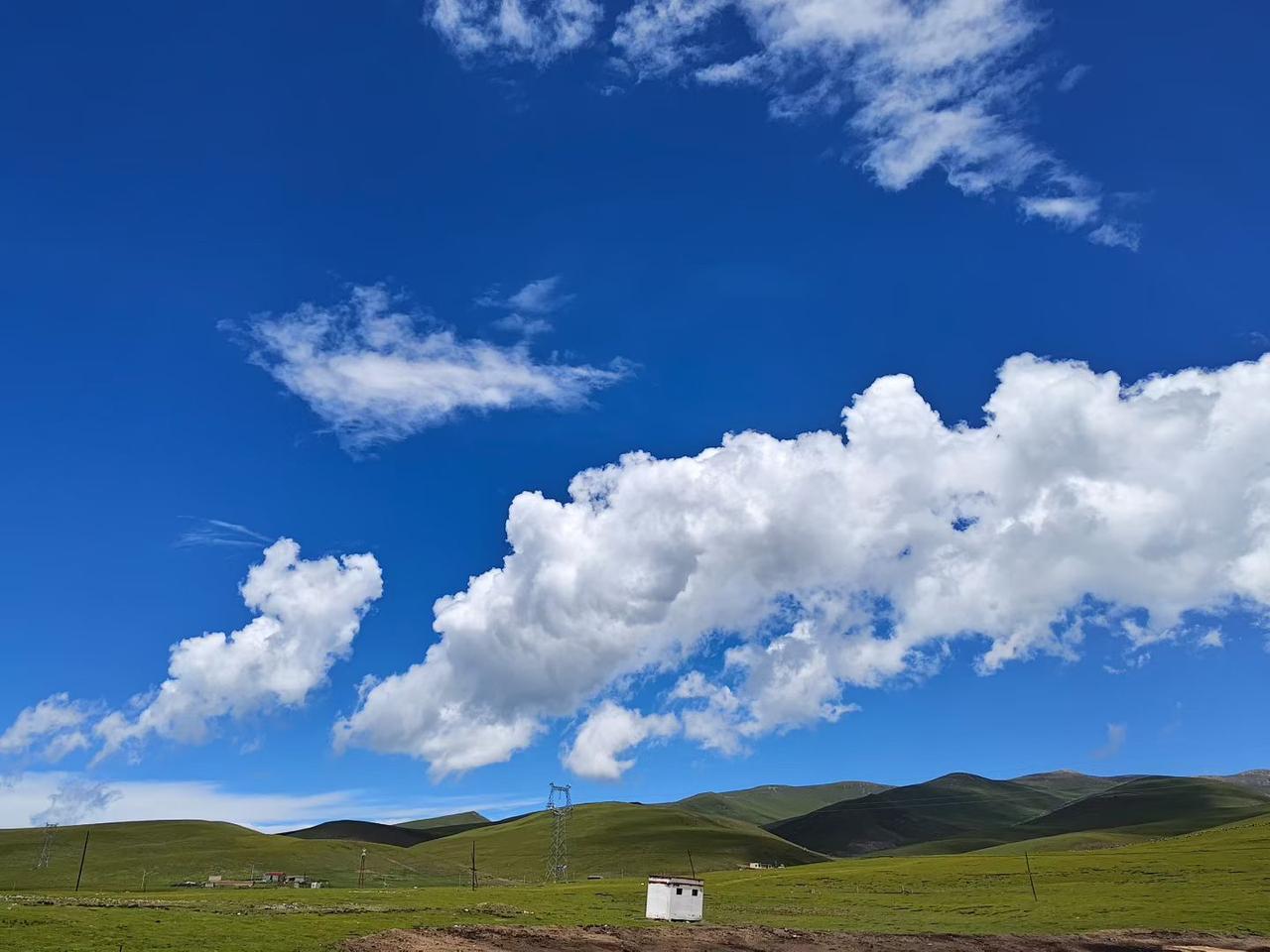 分享一张相册里随手拍的天空