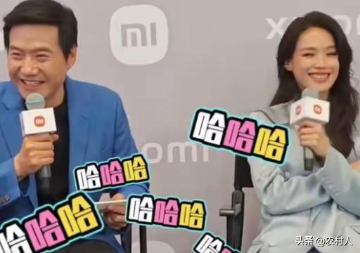 雷军为什么要找舒淇做代言人？估计是因为小米SU7和舒淇的名字很相似，有网友调侃说