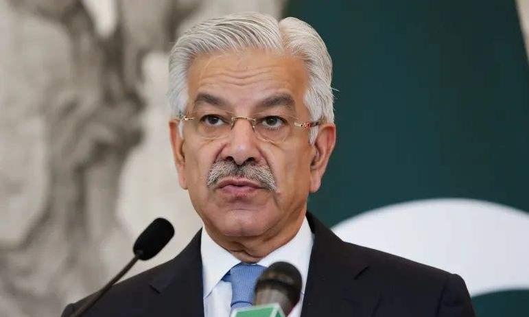 果不其然。
 
据多家南亚媒体报道，巴基斯坦方面突然宣布了“两线作战准备状态”。