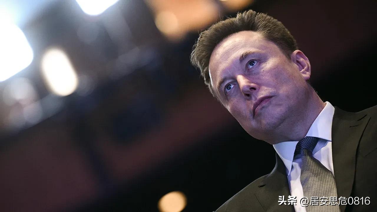 突发新闻：埃隆·马斯克表示，在政府拨款僵局期间，他愿意支付美国运输安全管理局（T