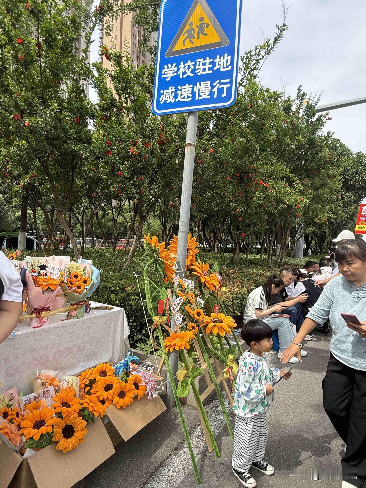 【小对联】
上：举子；
下：……？