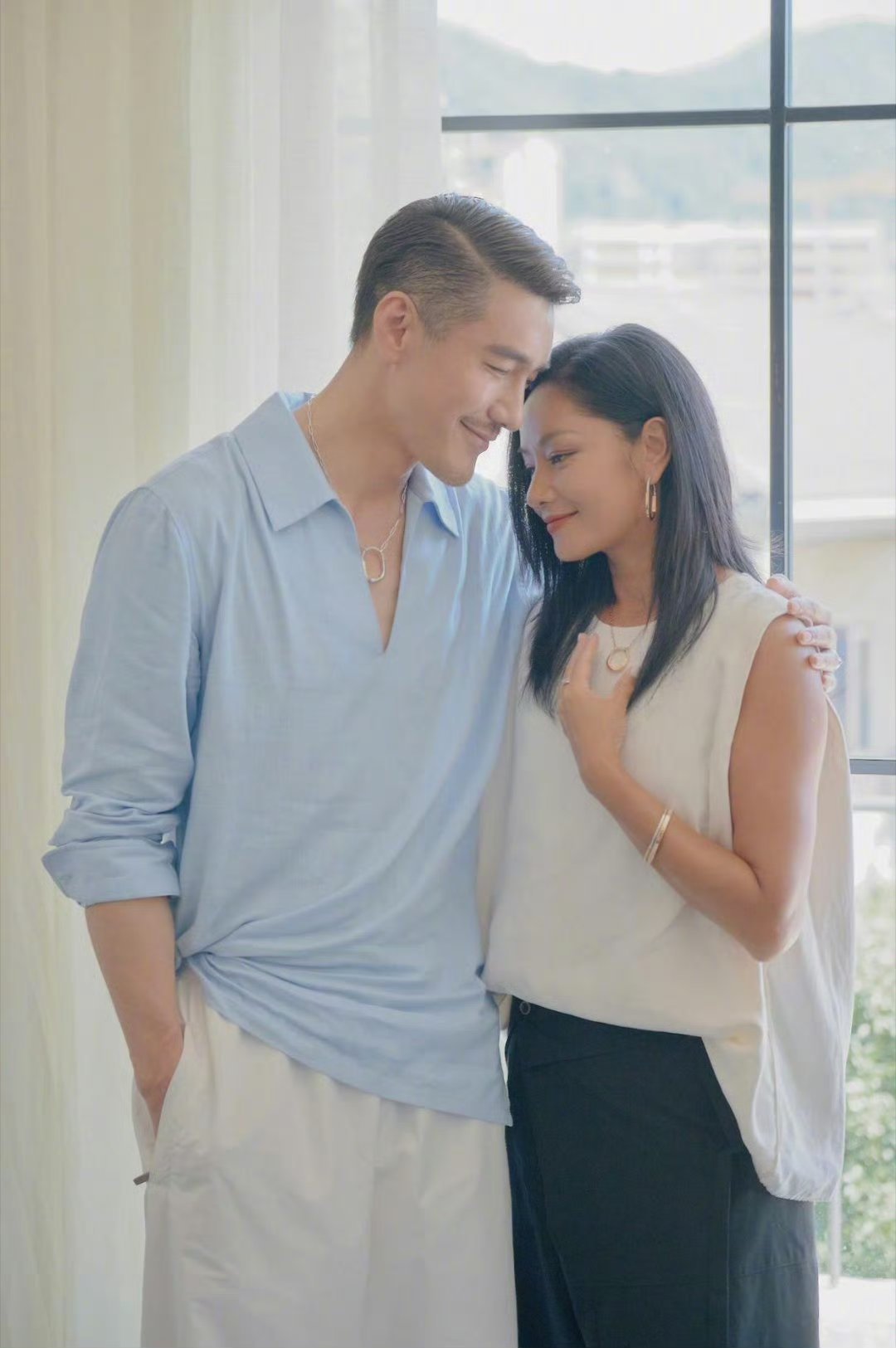 胡兵要去papi节目了瞿颖节目上一cue，胡兵立马安排上日程，还在线回应“抓紧打