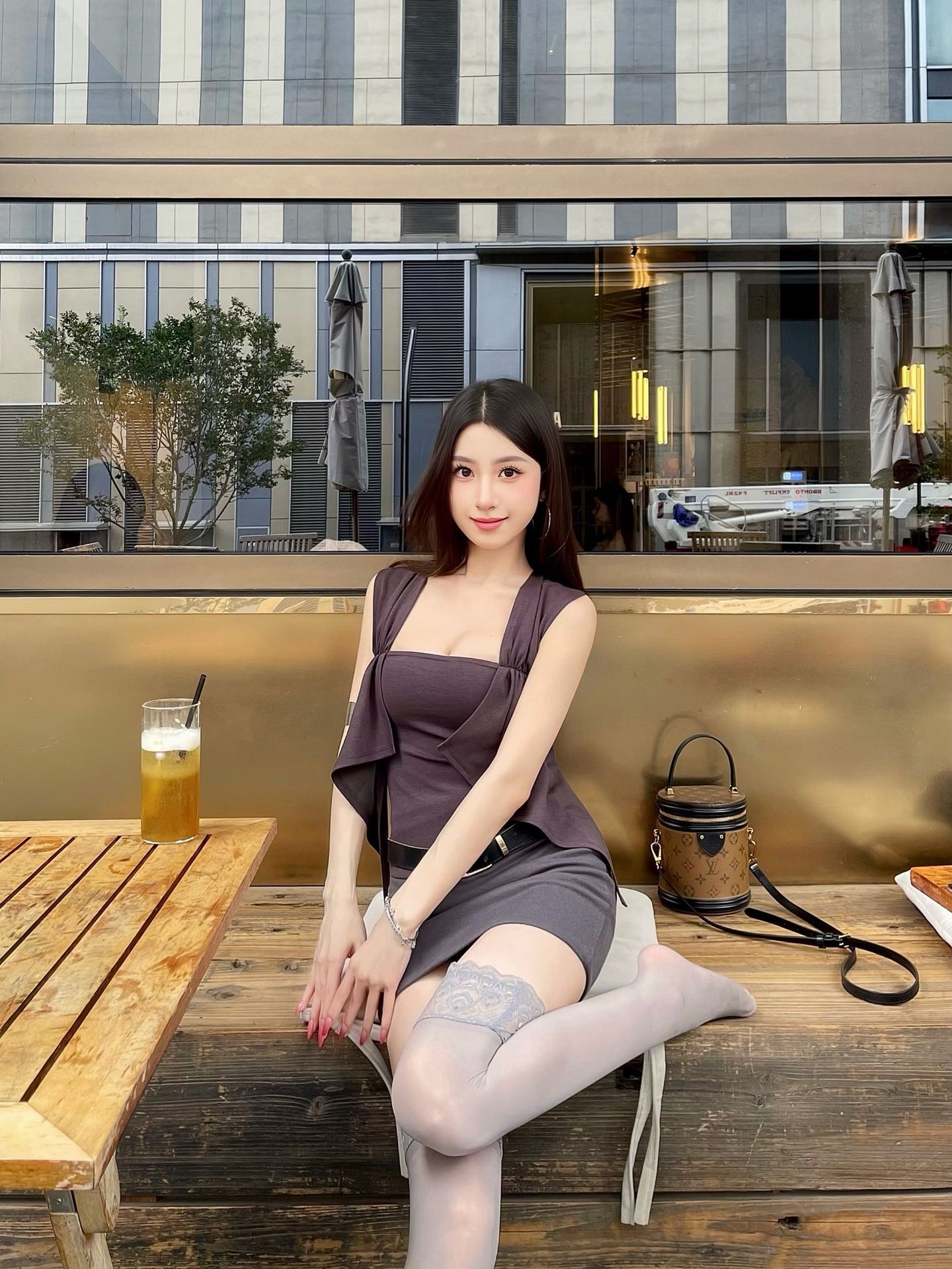 如果我和你的猫咪一起掉进水里 