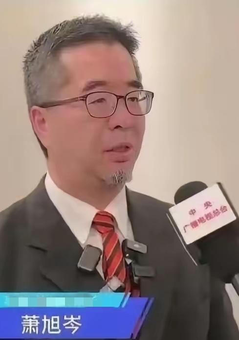 国民党副主席萧旭岑针对香港模式的表态在岛内引起讨论。

他直言“不会接受香港模式