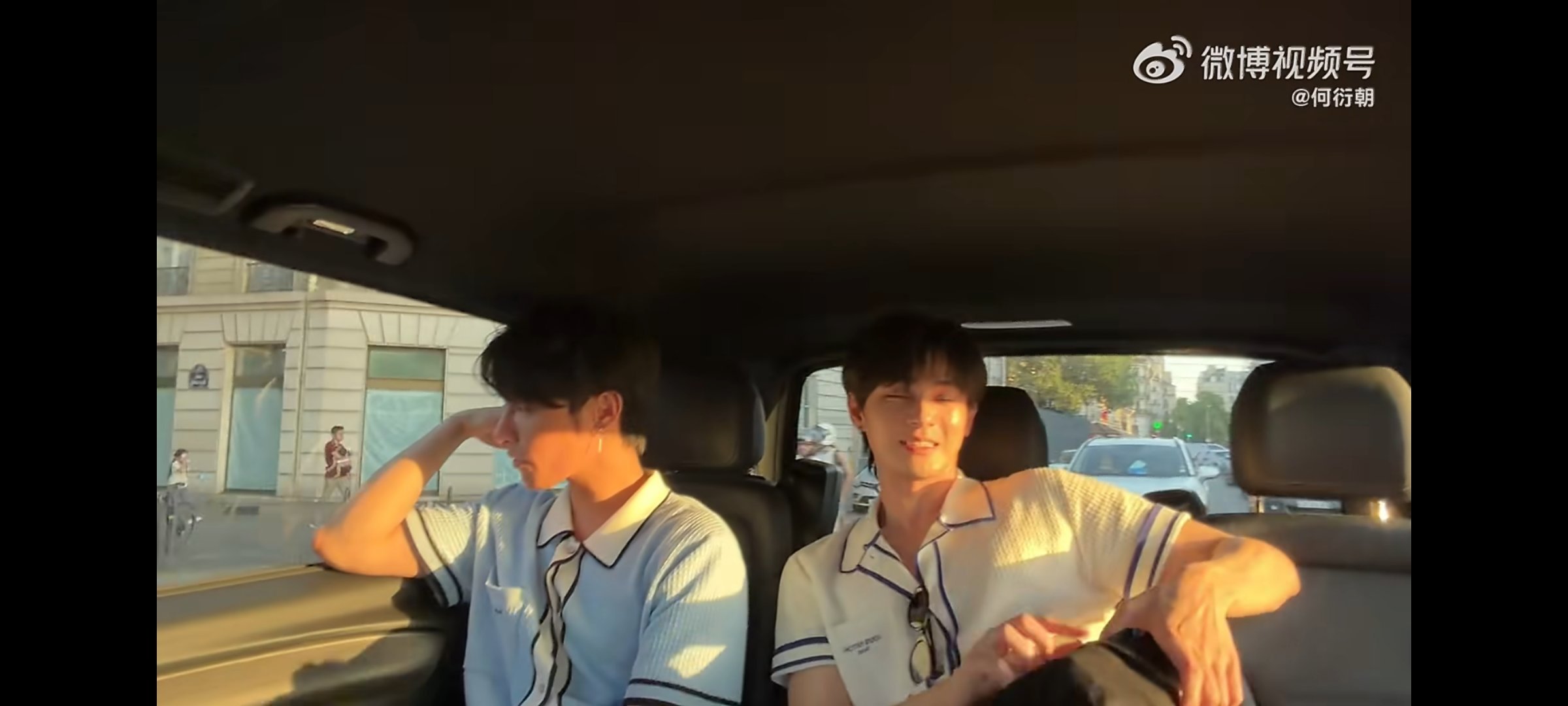 何昶希巴黎迷路谁还没看这支vlog！专门奔赴巴黎兑现对方随口说出的心愿，结果在路