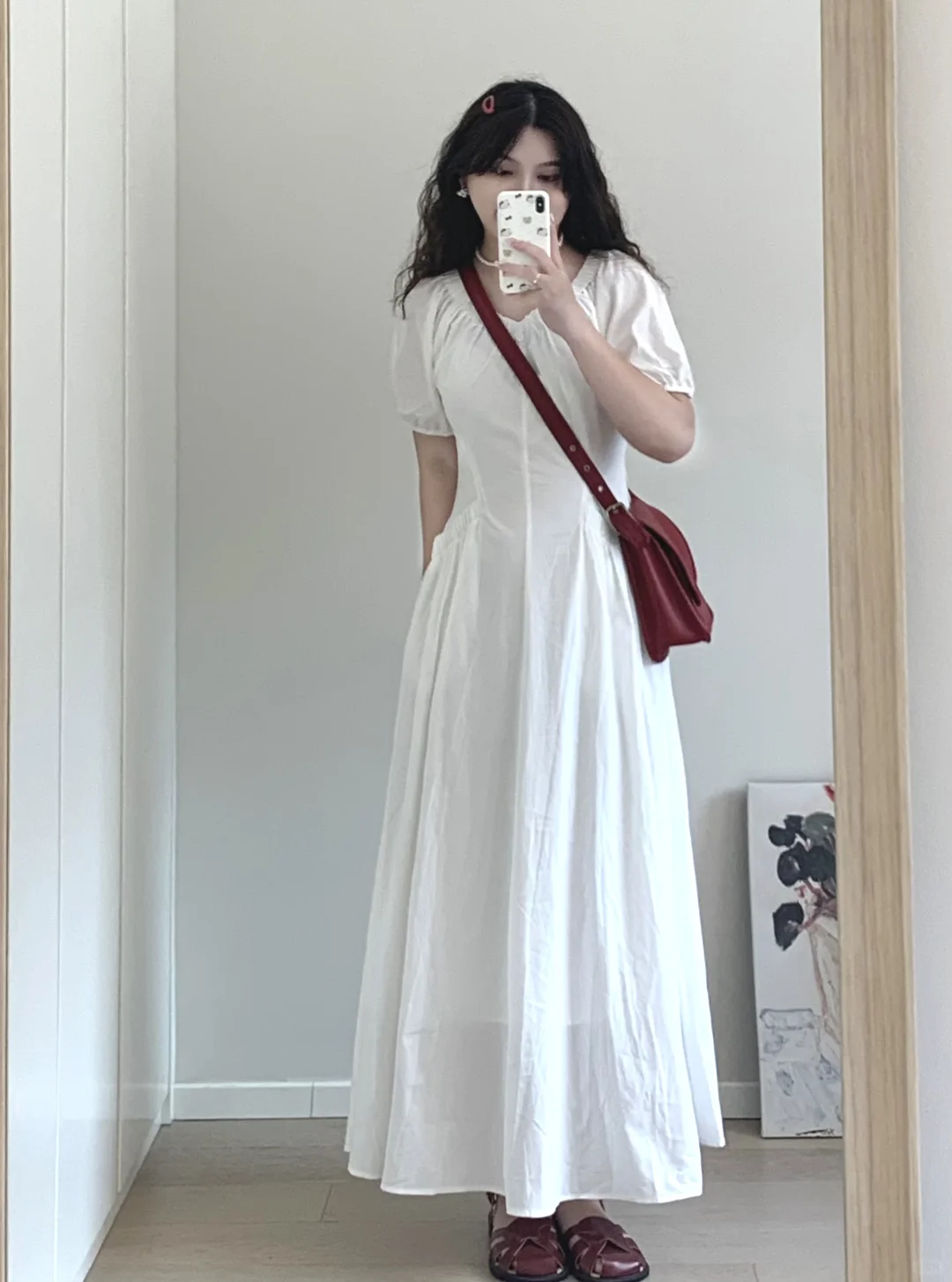 ⚪️🔴长长的小黑裙同款小白裙～依旧很显瘦
