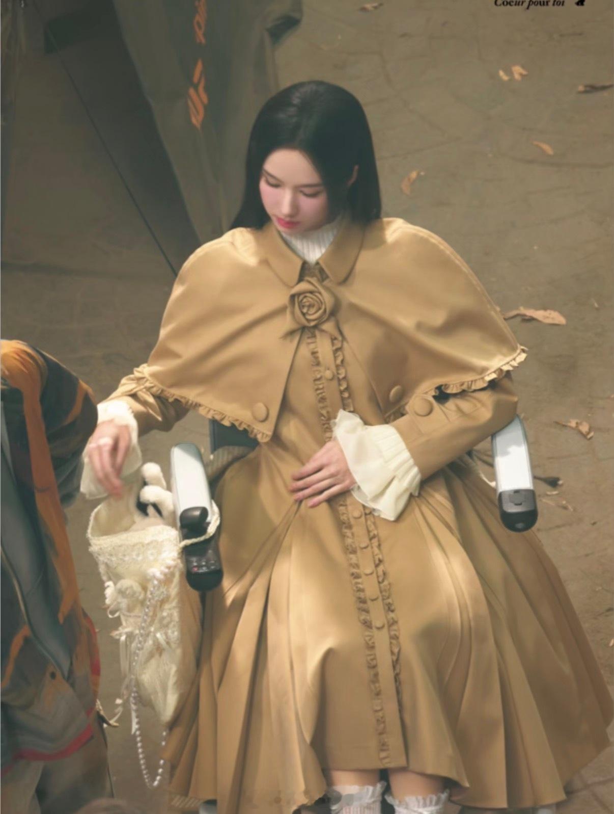 陈都灵从海报上走下来的白幼薇陈都灵新剧抠书式妆造 大事很妙！ 