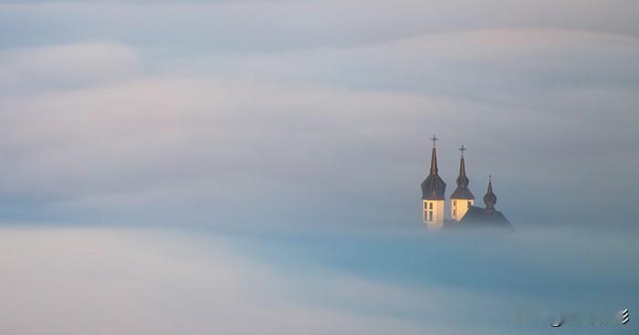 每天认识一位摄影家：Marcin Sobas（马辛·索巴斯）

马辛·索巴斯出生