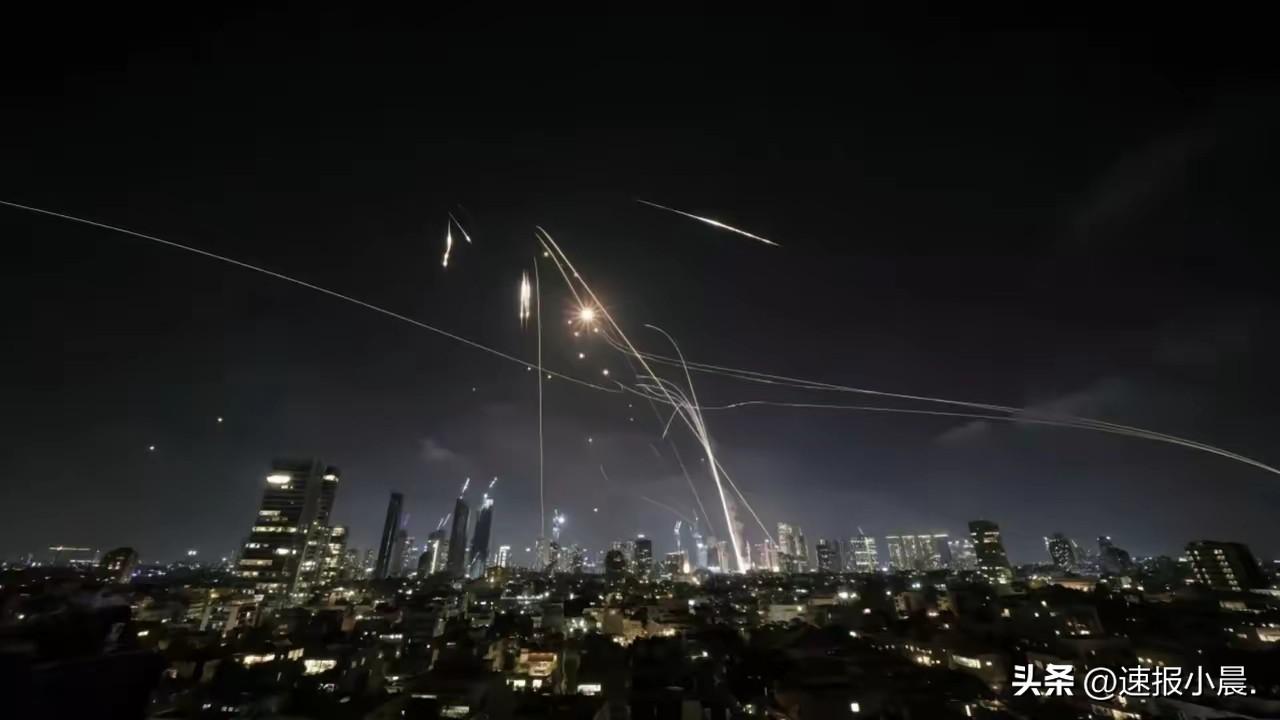 以军发动突袭直击黎巴嫩首都 中东多地战火彻底连成一片
 
原本集中在加沙地带的战