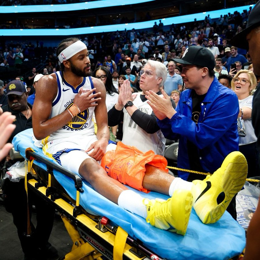 穆迪成功接受左膝手术 勇士官方表示，穆迪今天接受了手术，修复了他受伤的左膝髌腱。