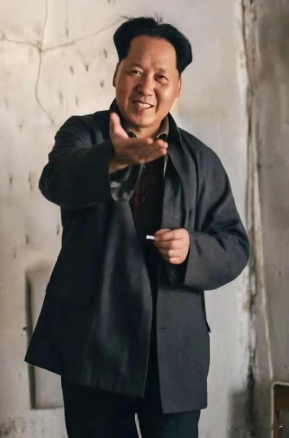 🌊百折不挠，愈挫愈勇！🙏敬爱的毛主席，缅怀您刚毅精神，传颂不朽抗挫箴言！挫折