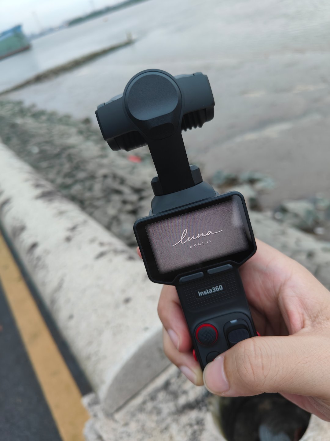 下班后的快乐，随身携带Luna Ultra带来的情绪价值影石insta360影石