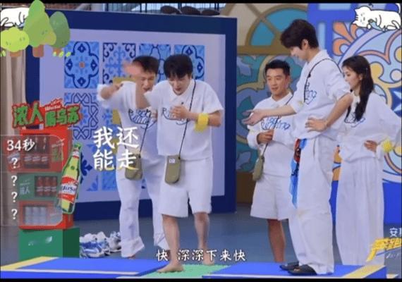 趾压板是李昀锐的噩梦李昀锐指压板仿佛在脸上哈哈哈哈共情李昀锐面对趾压板的真实反应