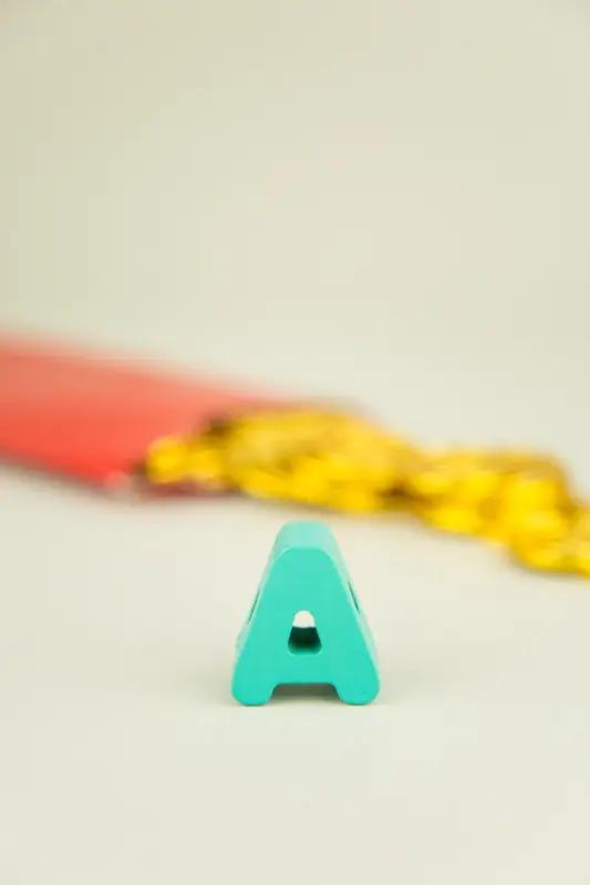 世界希望在东方，这个时候我们的大A如果能稳住对国家战略而言是巨大利好！真正的避险