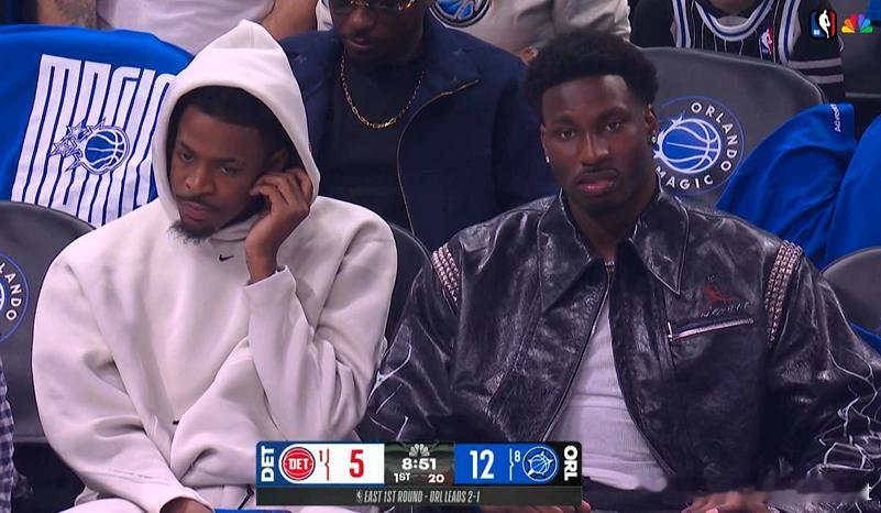 好兄弟！莫兰特和3J去看魔术vs活塞的比赛，现场支持贝恩！莫兰特NBA魔术vs活