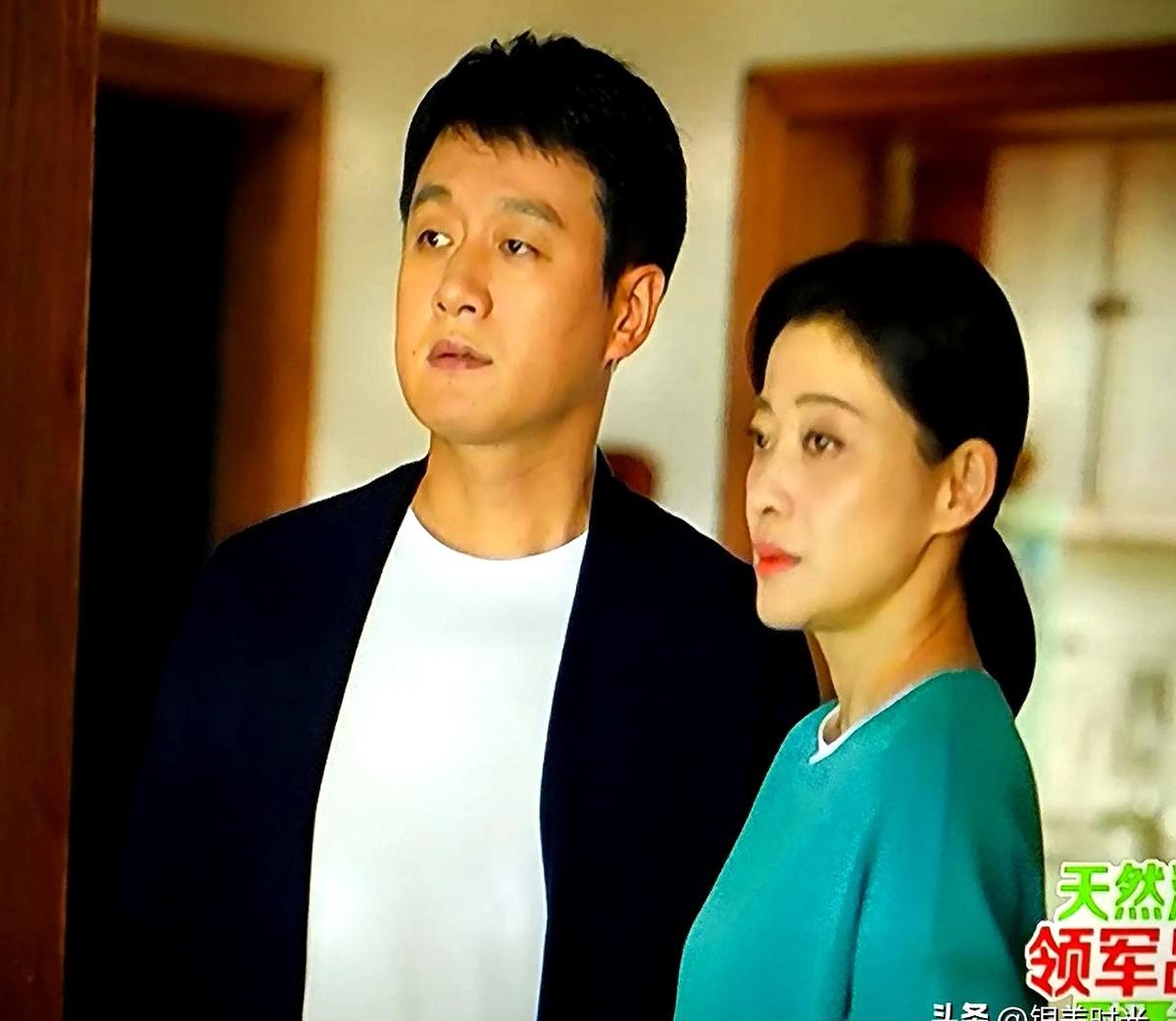 梅婷佟大为新剧CP感引发争议！

观众吐槽梅婷“装嫩”违和感溢出屏幕 央八新剧《