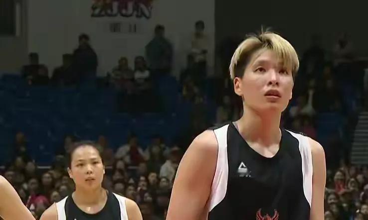 哪个队会是WCBA第三名？

个人猜测十之八九是东莞女篮！
当然，就怕在季后赛有