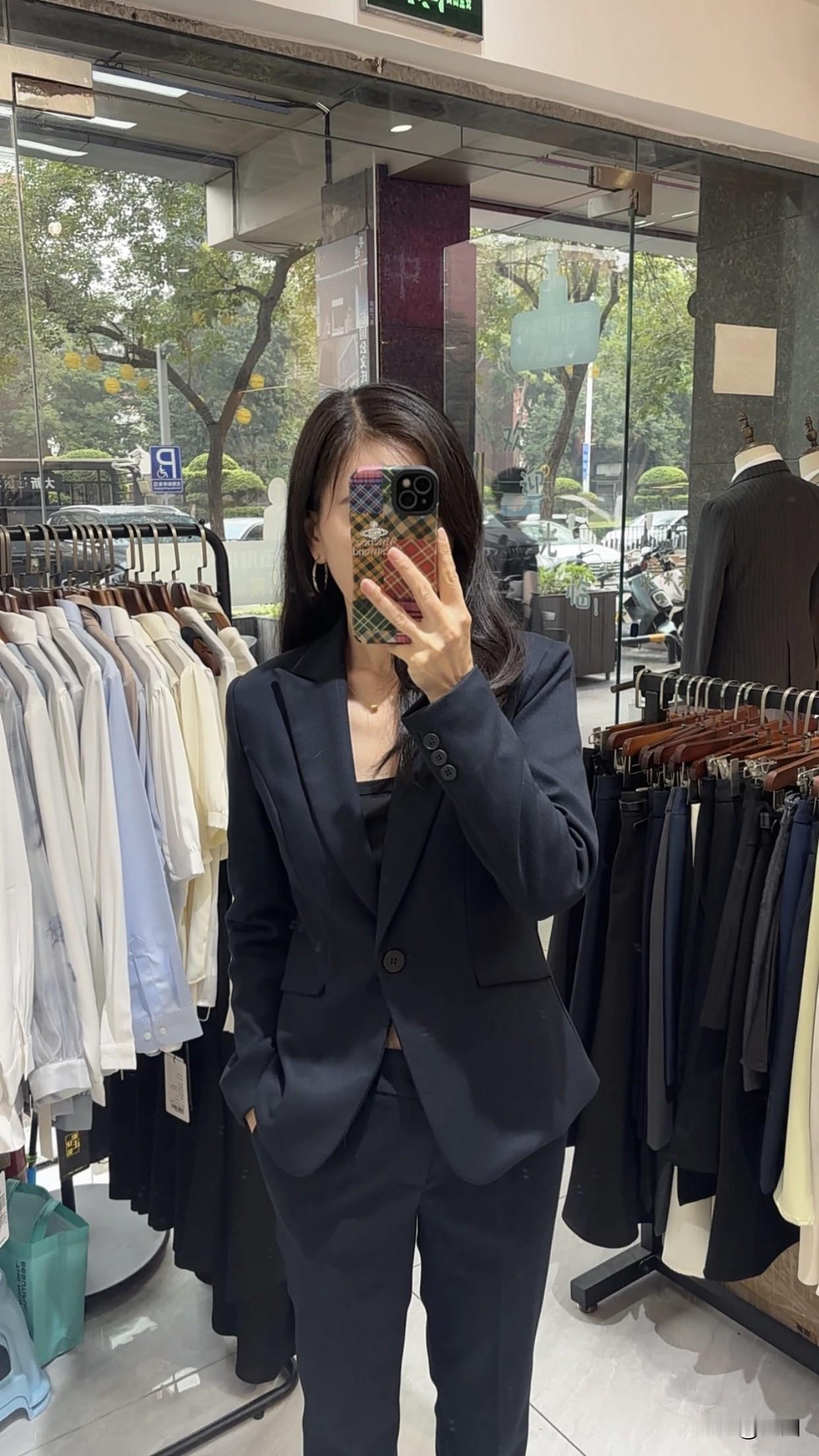 分享一下你的人生感悟人生短暂，要及时行乐。