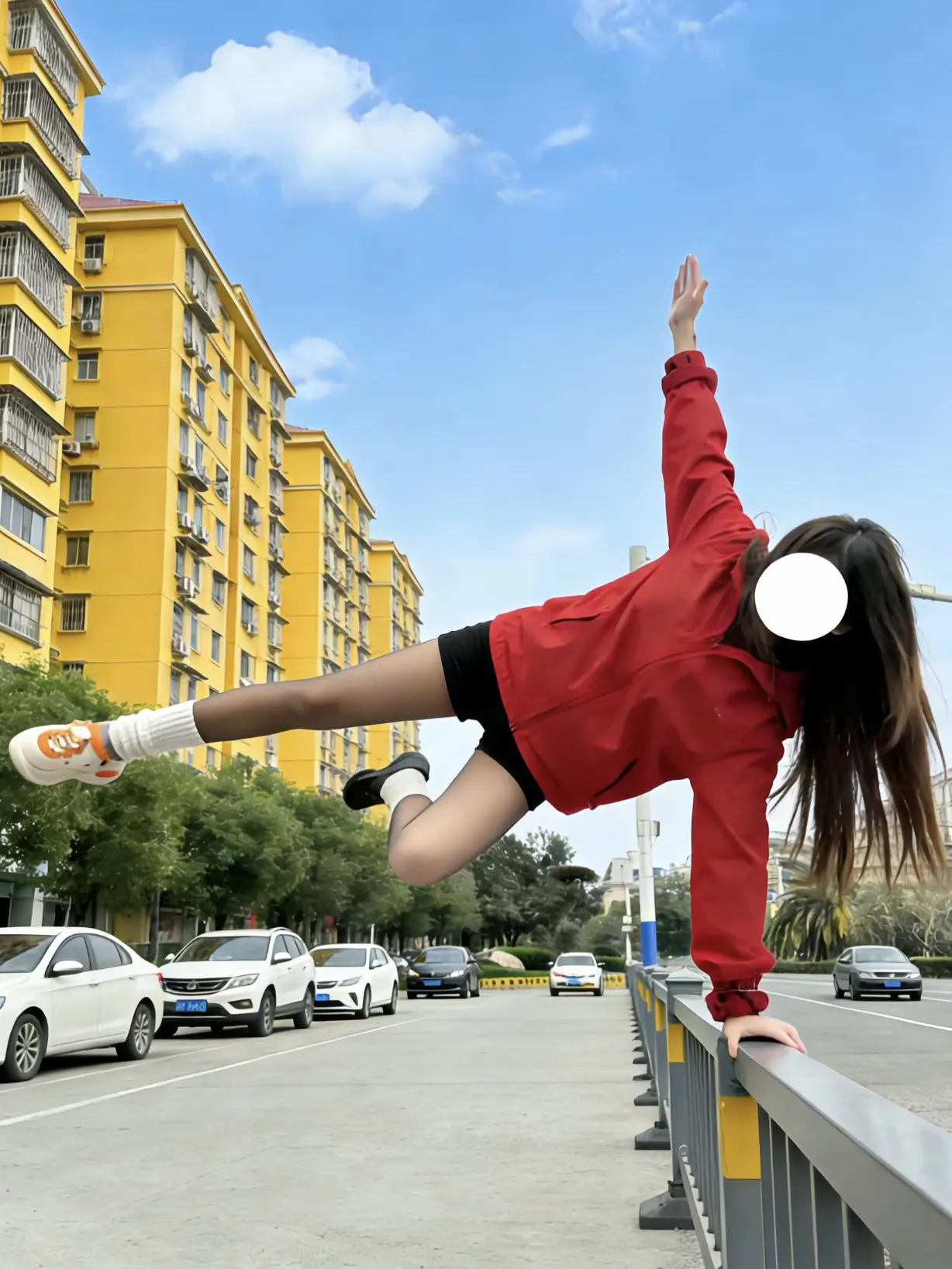 有点烦人 又有点迷人