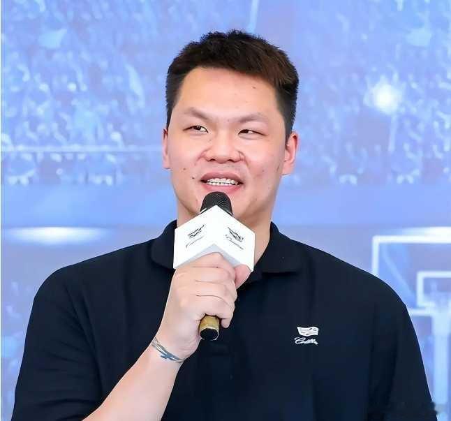 篮球 媒体爆料：朱芳雨或将卸任广东男篮总经理，任期内带队斩获三连冠多家媒体曝出消