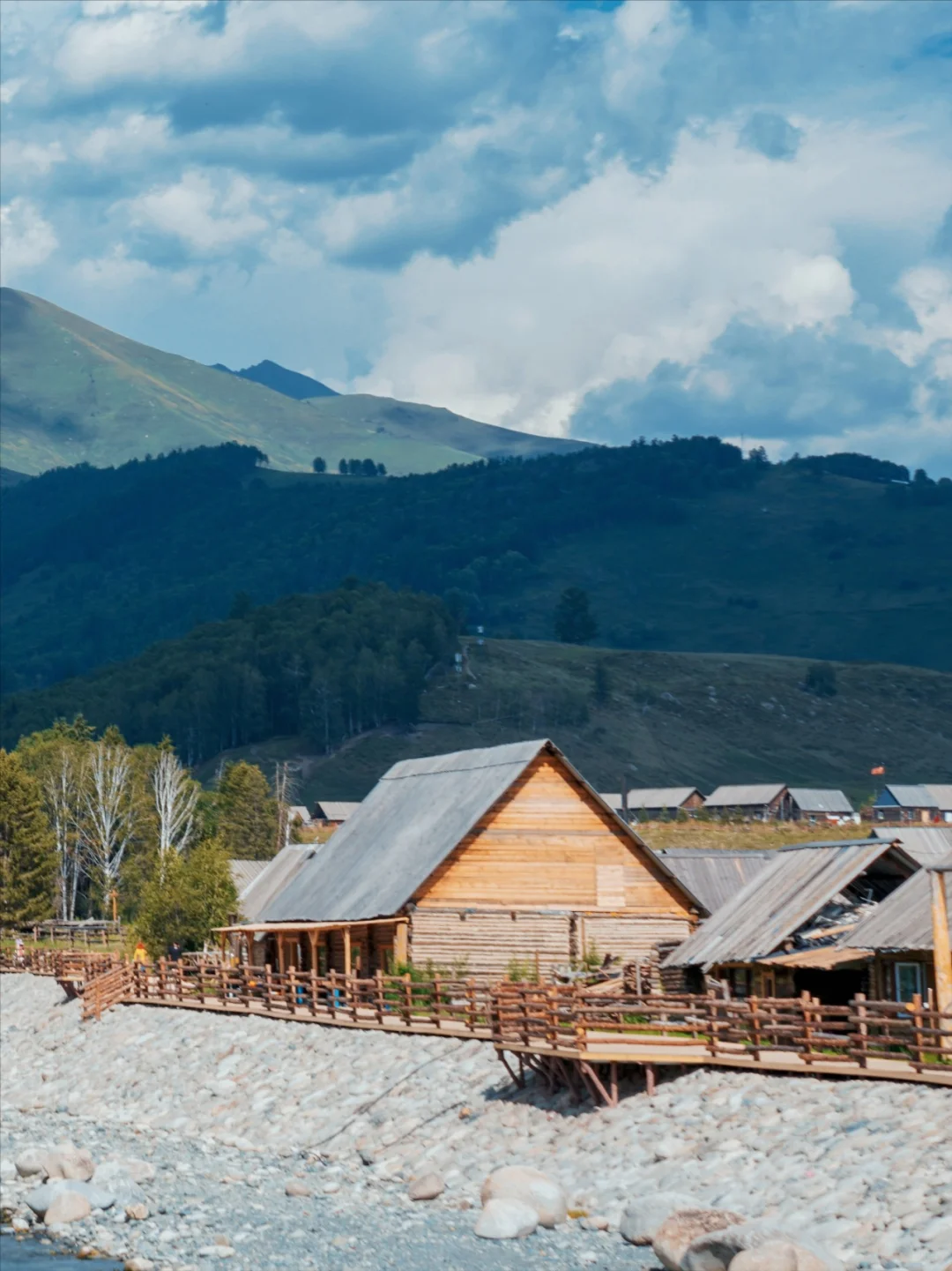 金秋北疆3湖8天阿勒泰金色之旅，天花板秋景