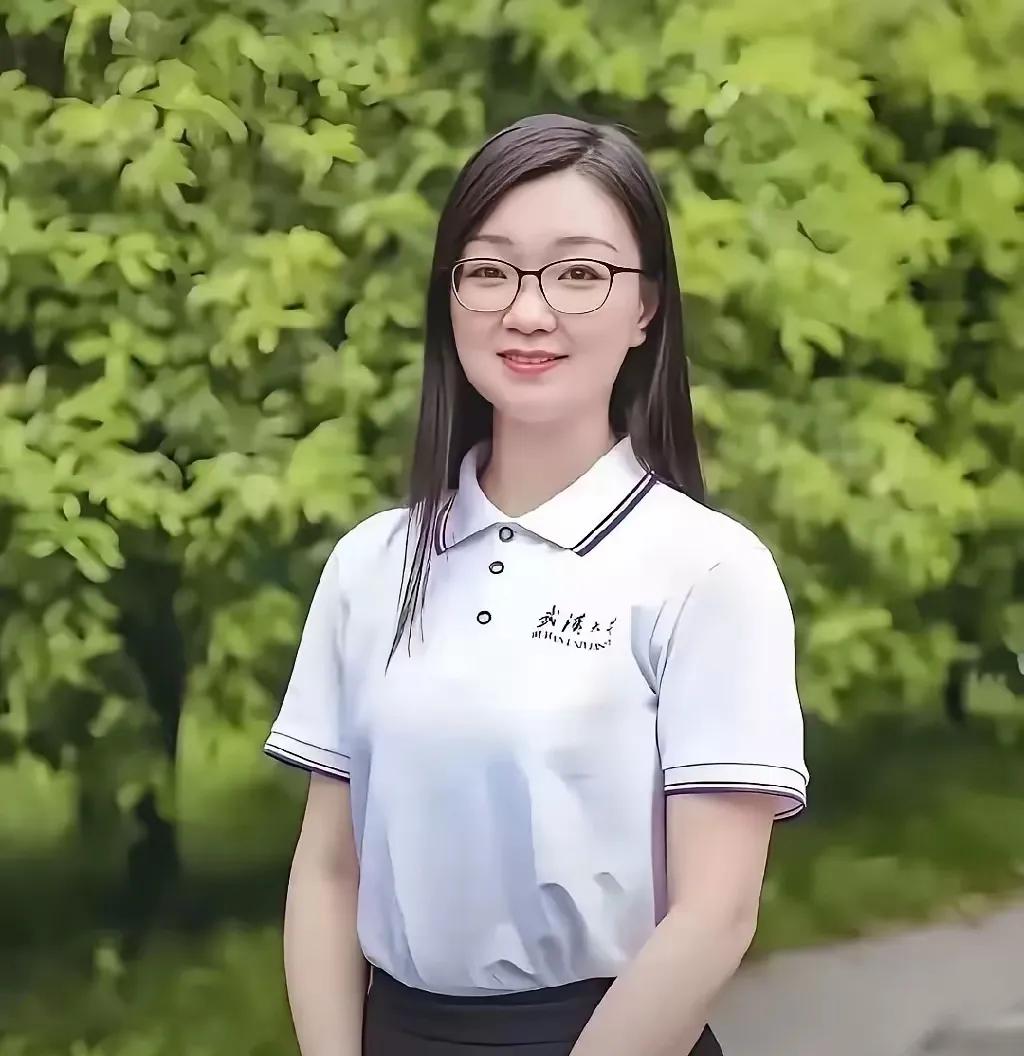 通过辅导员刘迪各种操作，才知道辅导员权力这么大，这次真的是多亏了杨某媛，才让我们