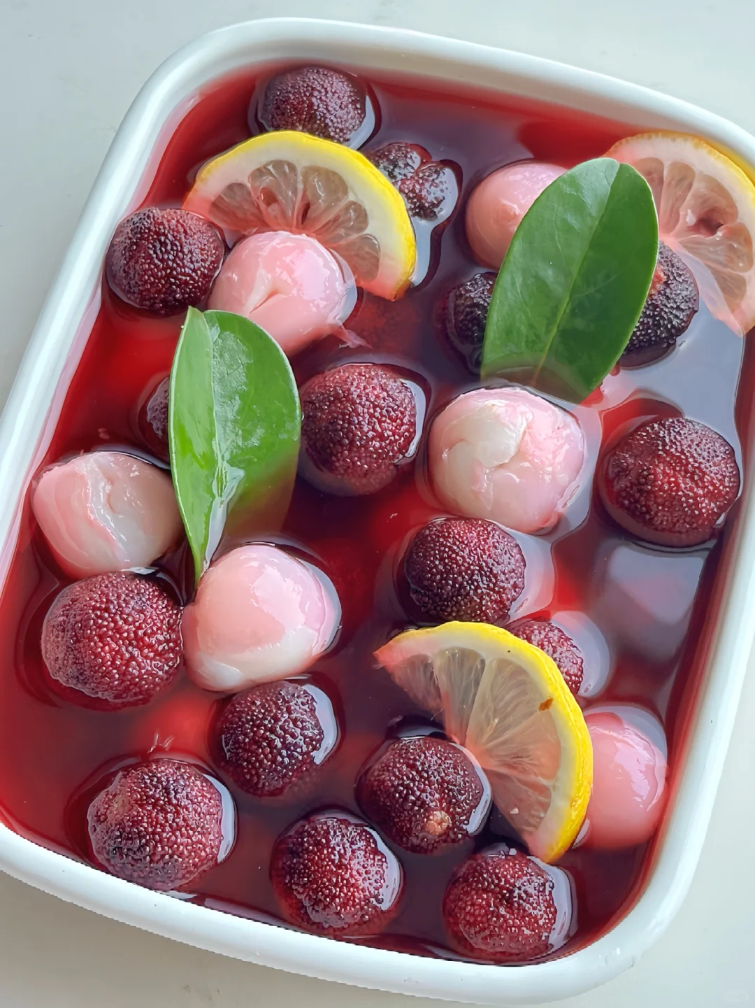 🍒🍹夏日限定：杨梅荔枝饮，清爽口感让你爱不