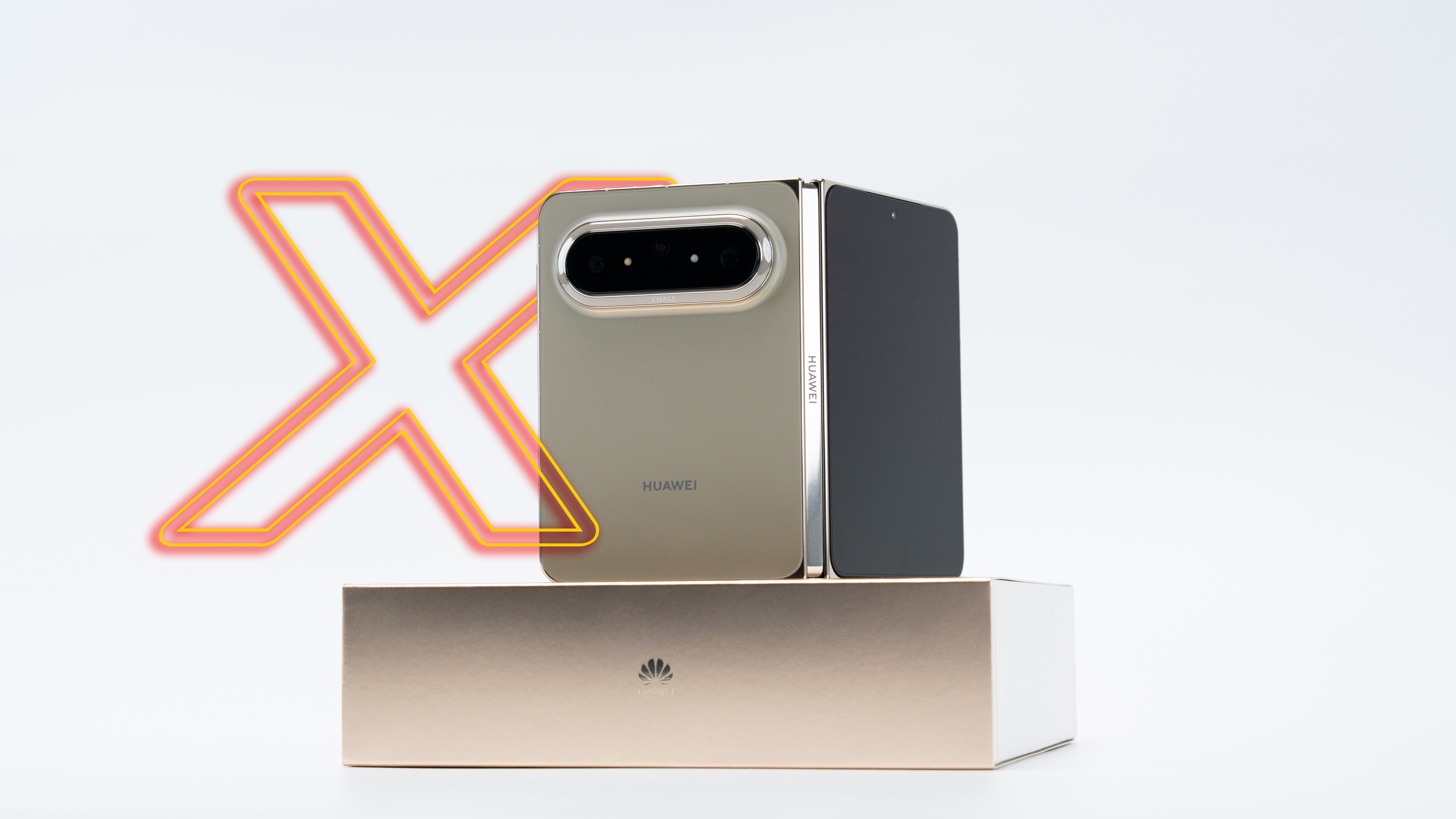 从iPhone换到华为大阔折用了好几年iPhone，以前总觉得屏幕局促，追剧、看