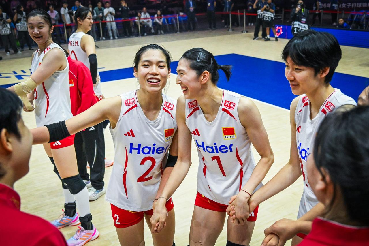 中国女排3-0击败中国台北女排，锁定了女排亚锦赛八强赛第一的签位。这也意味着，中
