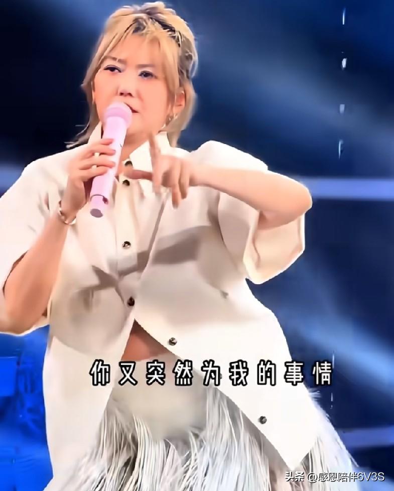 真的，当年就算打死我，我也想不到孙燕姿会变胖。在我的印象里，她就像一阵永远清瘦的