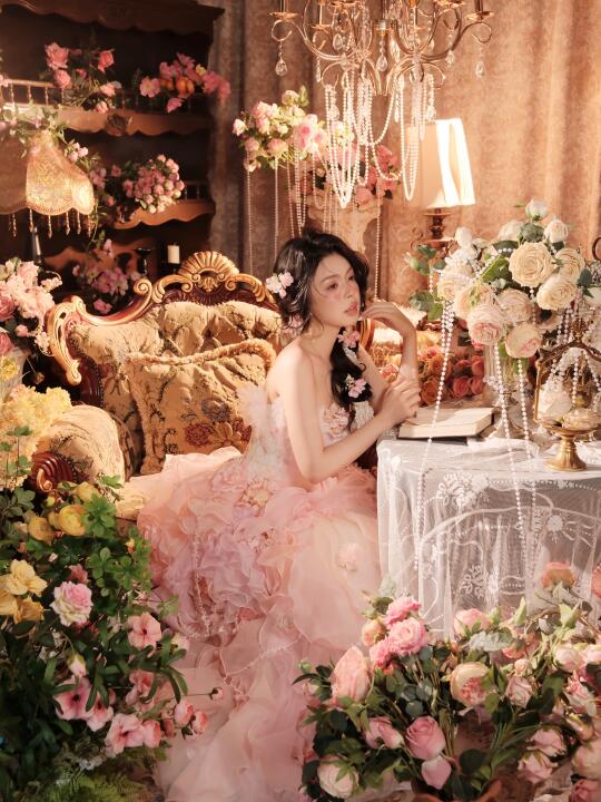 哈尔滨独家花房写真！少女的梦终会成真
