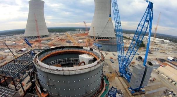 日本驻越南大使伊藤直树于8日宣布，日本已正式放弃在越南建设大规模核电站——“宁顺