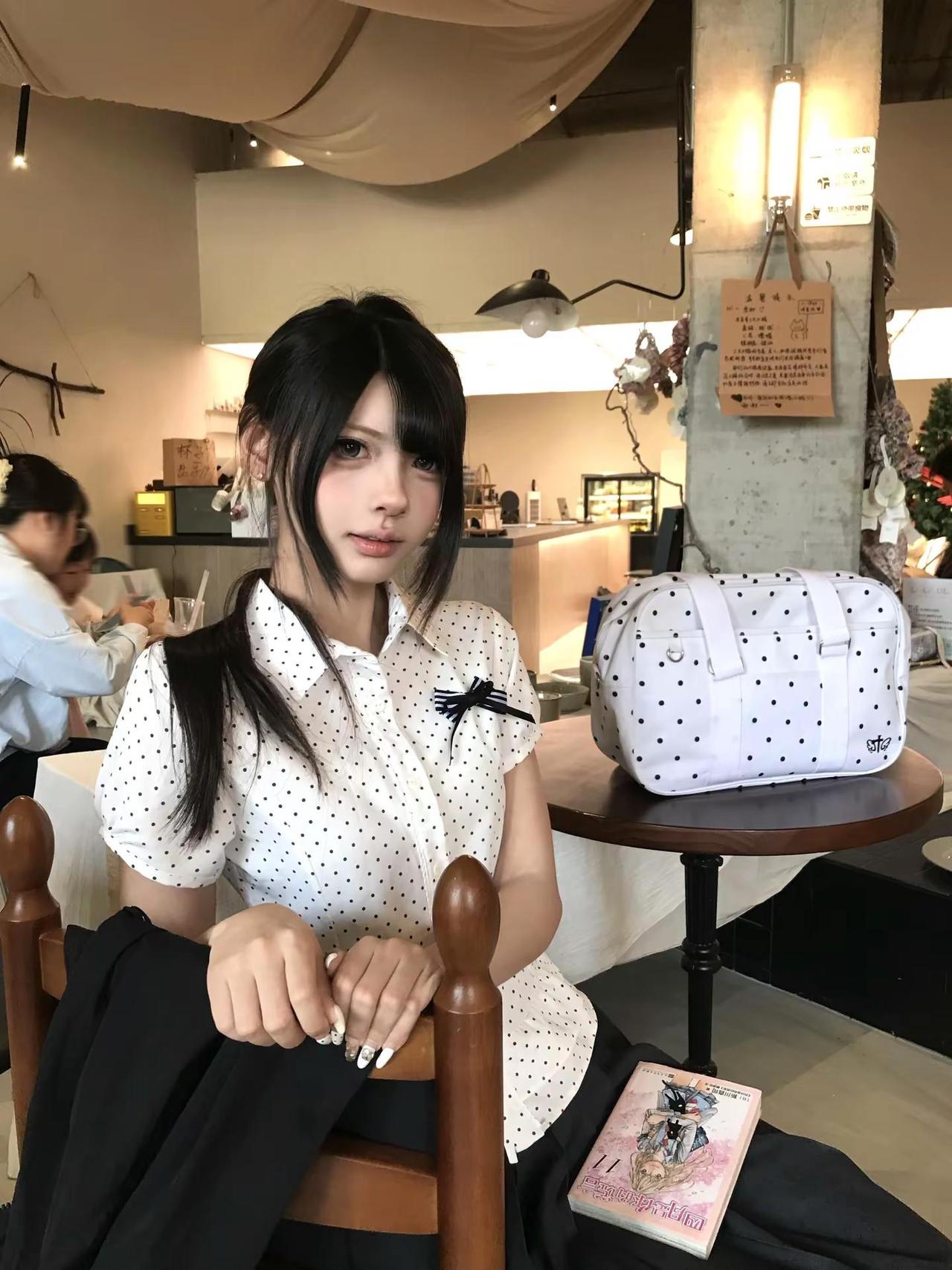 丘比特到底需要多用力地拉弓才能让我们的心都被穿透呢jk jk穿搭