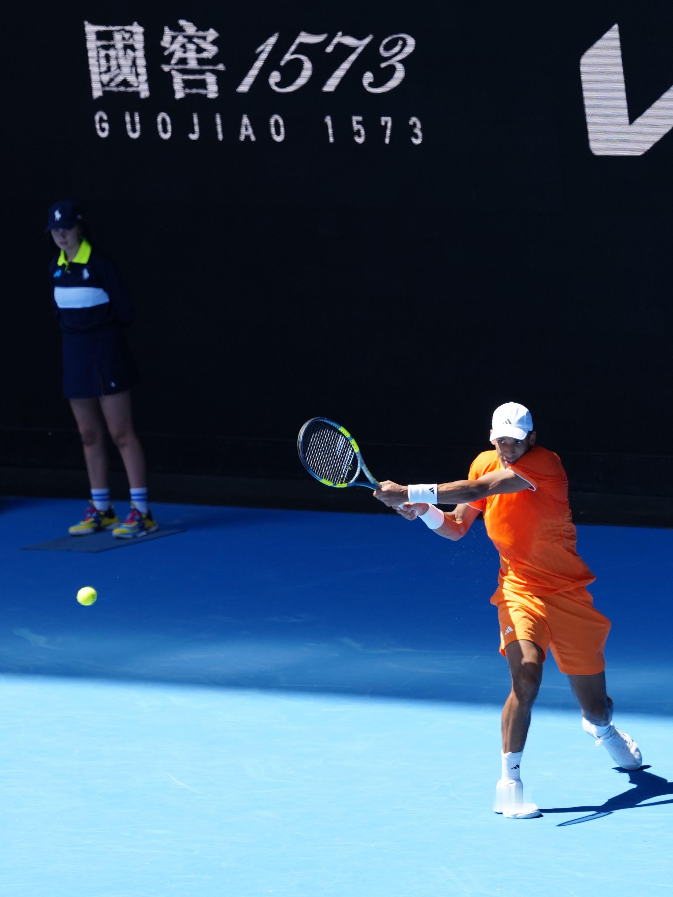 澳网男单7号种子因伤退赛澳网2026这很澳网 菲利克斯·奥格·阿里亚西姆在澳大利