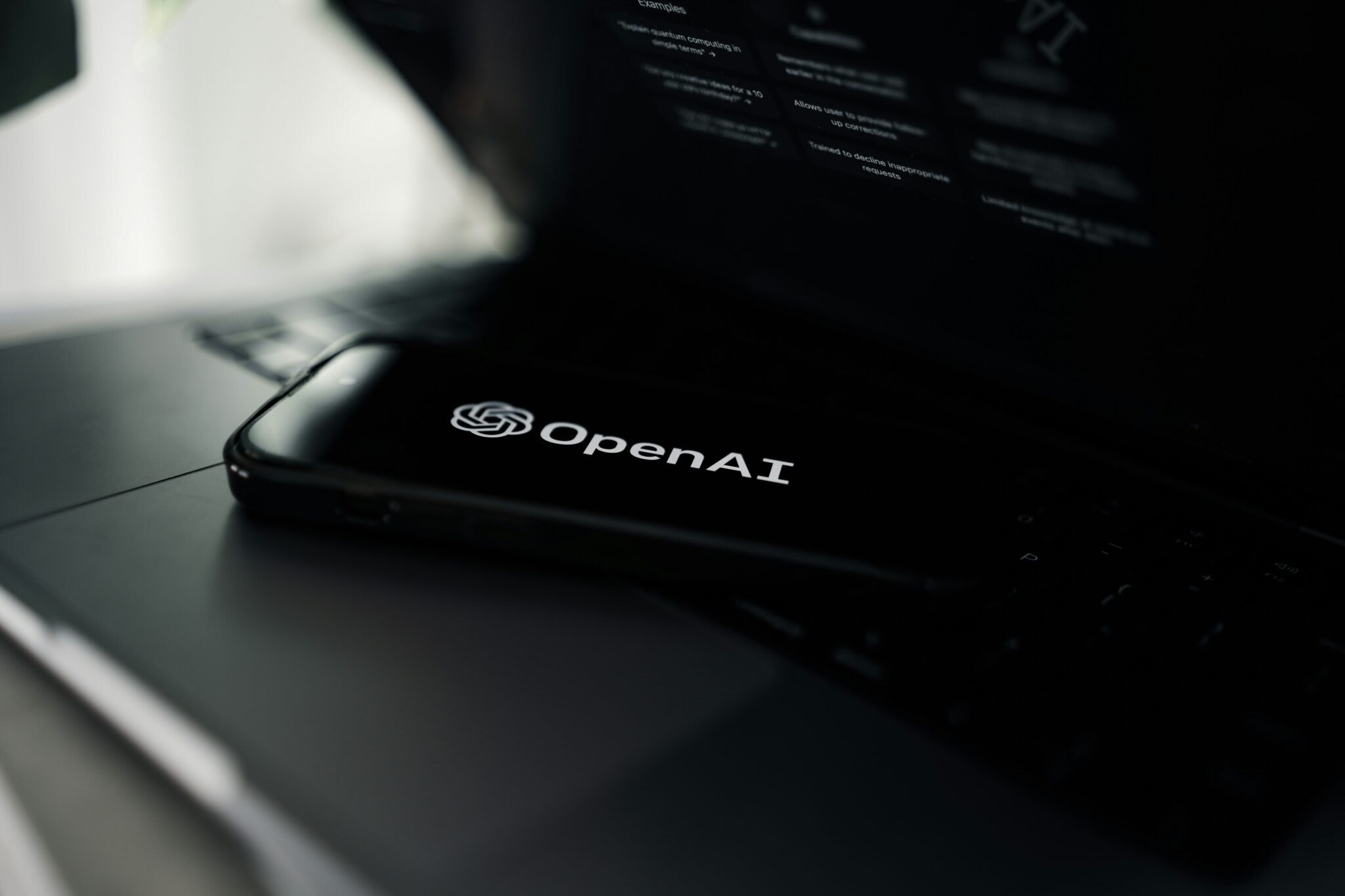OpenAI称AI破解百万美元数学难题，却被质疑用了别人的未公开成果海外新鲜事 