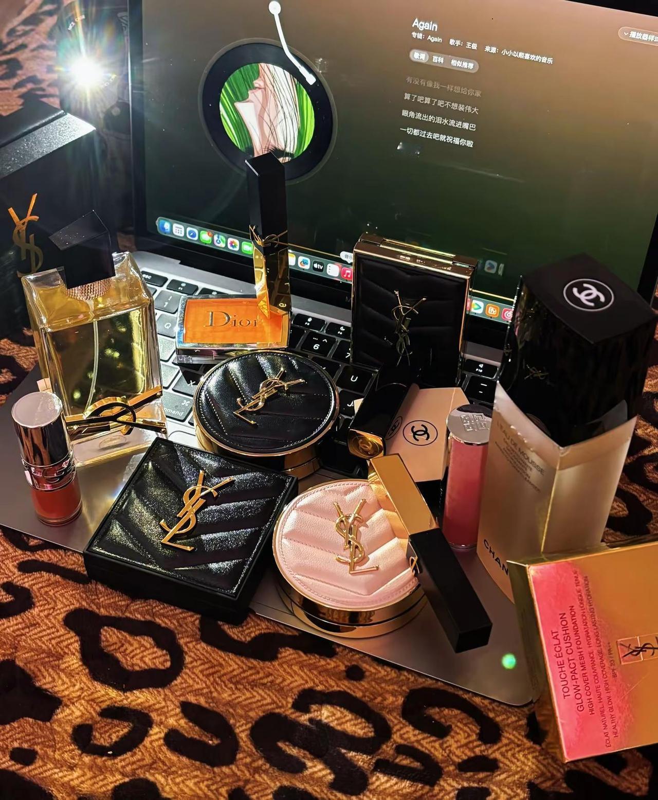 我要的不止是那点爱还有物质圣罗兰圣罗兰自由之水