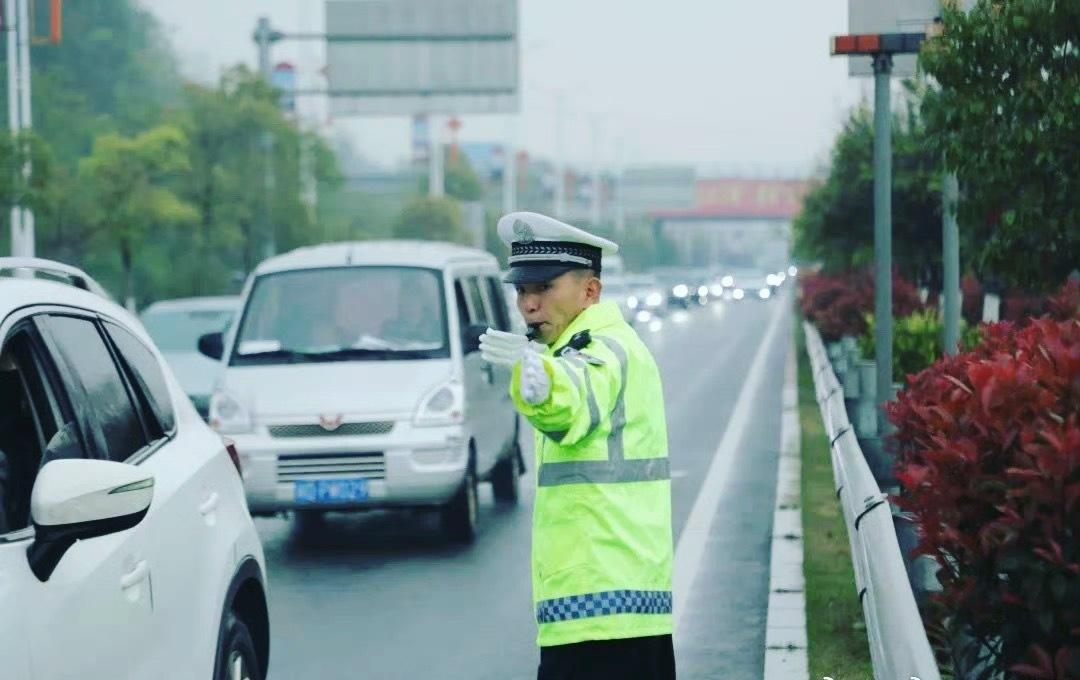 周一，早上好！新的一周，加油！ ​