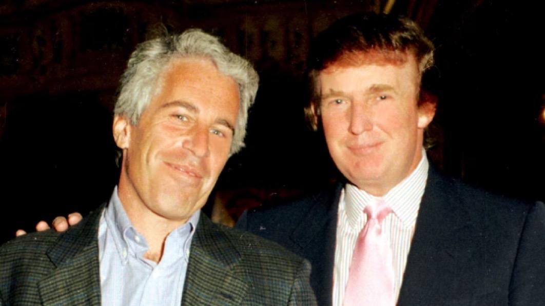 根据《每日野兽》报道，美国国会民主党人计划通过邀请爱泼斯坦的幸存者出席周二的国情