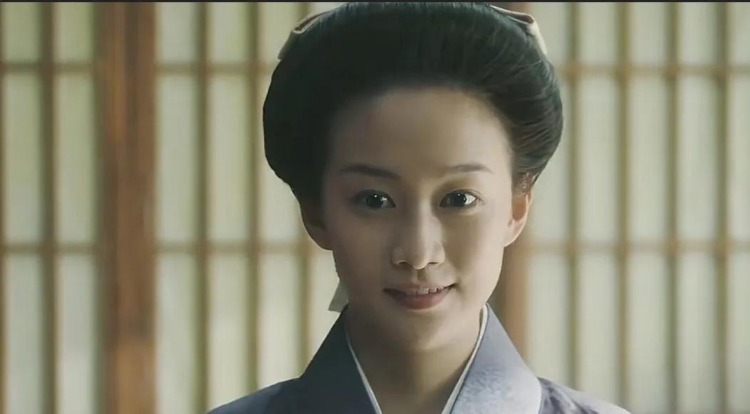 《人生若如初见》中的女性角色，凭实力吊打内娱一众一番大女主。

首先是李珠姬，跟