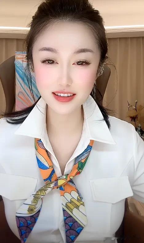 女人分四种:
1.女人能力强，脾气又好的
一般长的都不好看
2.女人长得好看，能