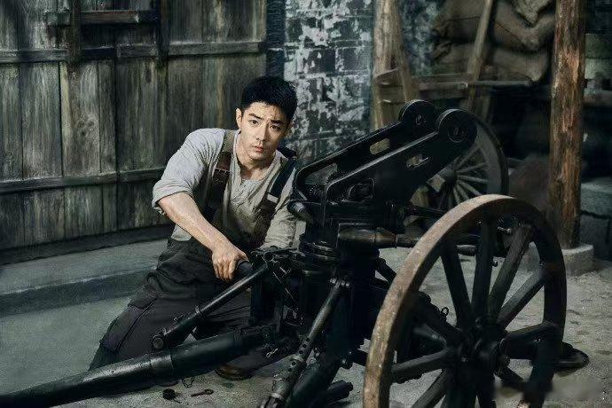 诡秘肖战这次真的不一样 肖战这次挑战超大！《得闲谨制》莫得闲，糙汉细节超到位！ 