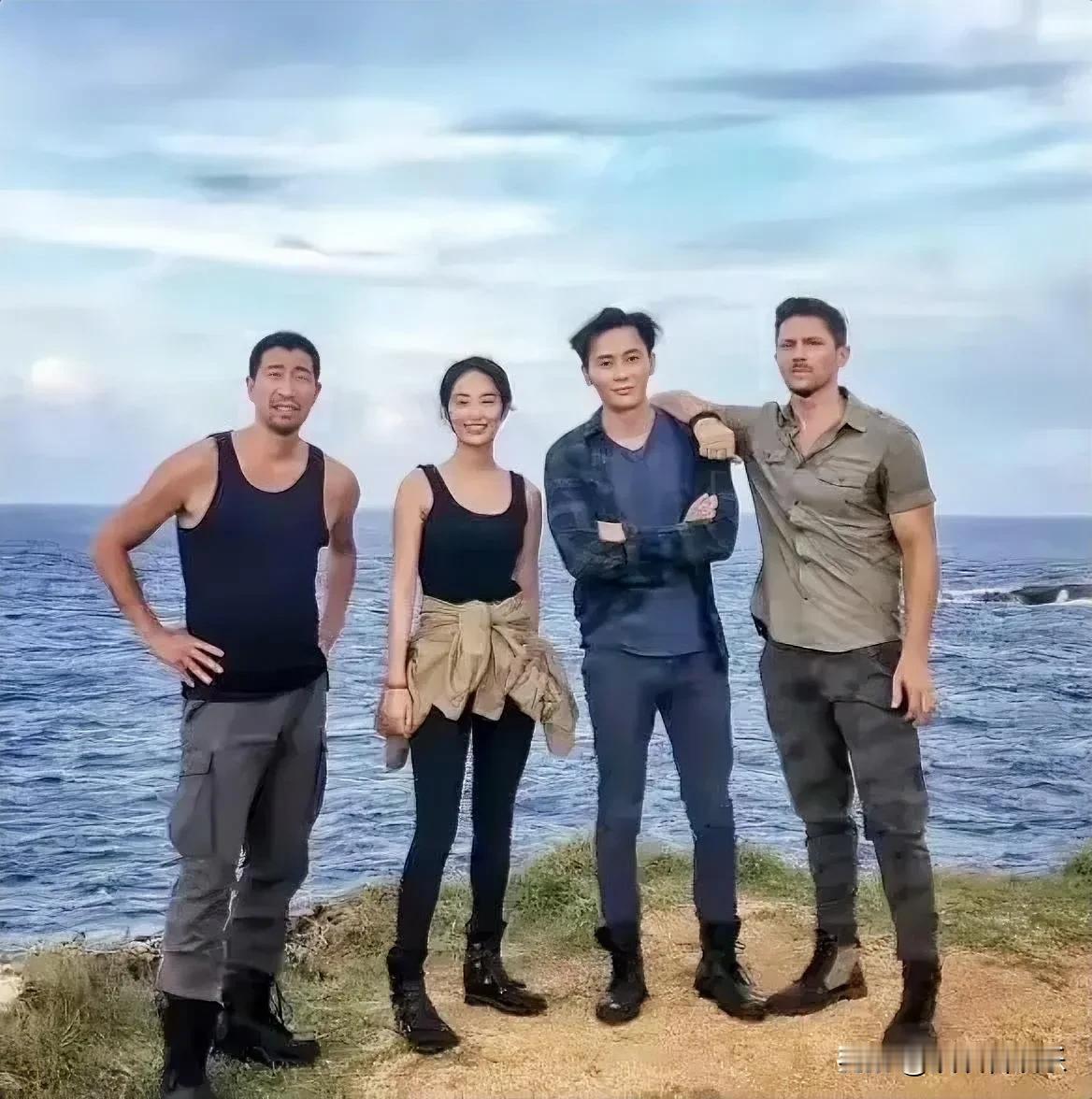 左边的是王千源icon和杨采钰icon，右边的两位，一个是李晨icon，另一位是