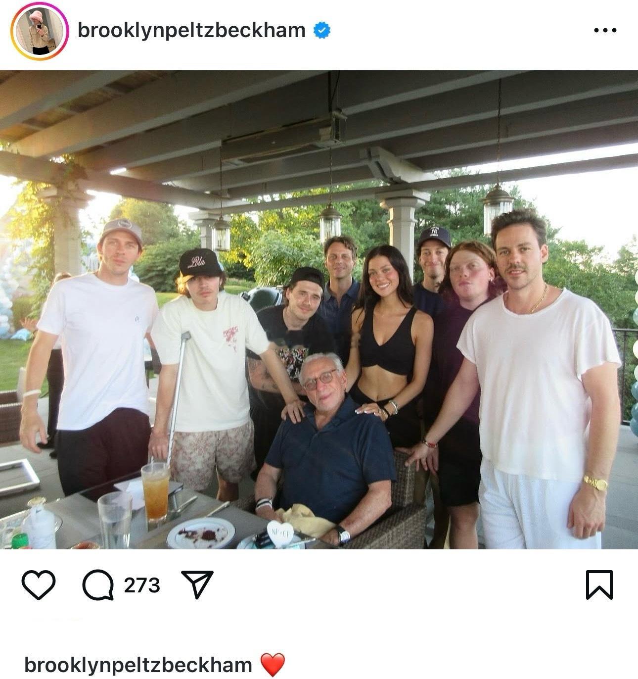 大布在自己的ins账号发了为岳父庆生的合照‼️（前情回顾👉）要知道他在亲爹亲妈