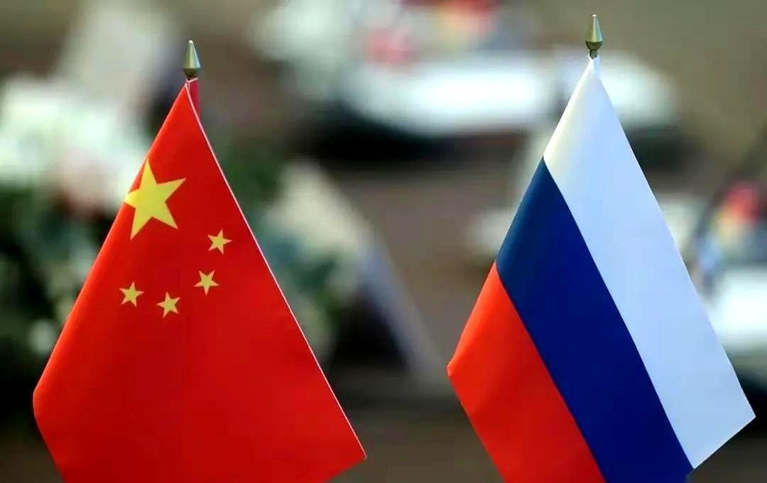 买美国大豆？
早就不只是吃饭的事了。
现在这操作，是拿美元换筹码，一手压通胀，一