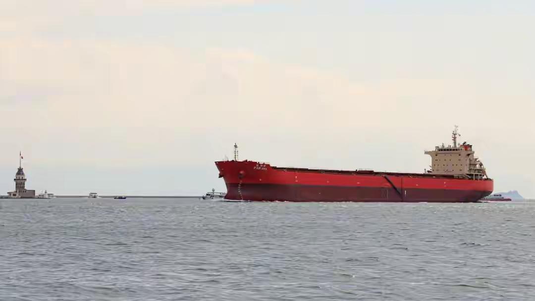 国际航道变“私家车道”，特朗普豪言沦为笑柄，谁才是真正赢家？
 
全球贸易咽喉海