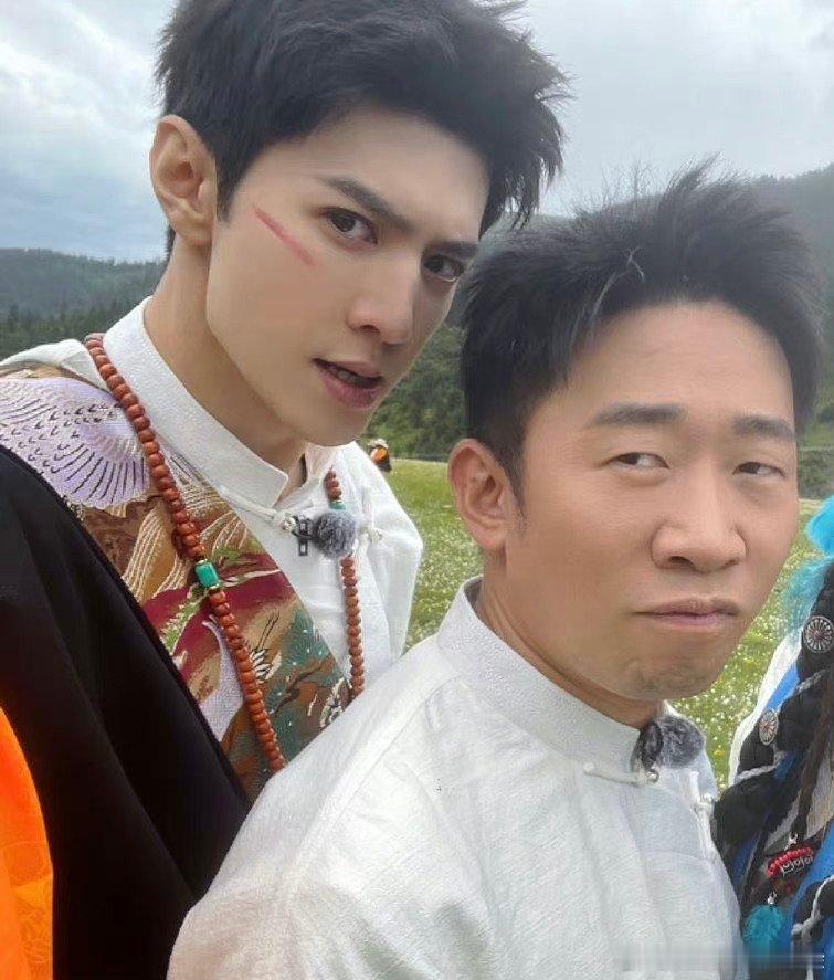 杨迪说陈哲远很会照顾人  友间合租屋阵容官宣 哇塞！这么一说陈哲远还真挺会照顾人